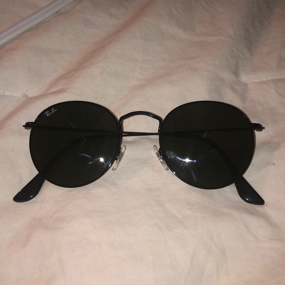 RAY BANS ROUND BLACK FRAME - Picture 2 of 3